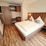 Zajazd Landgasthof Rebstock 3*