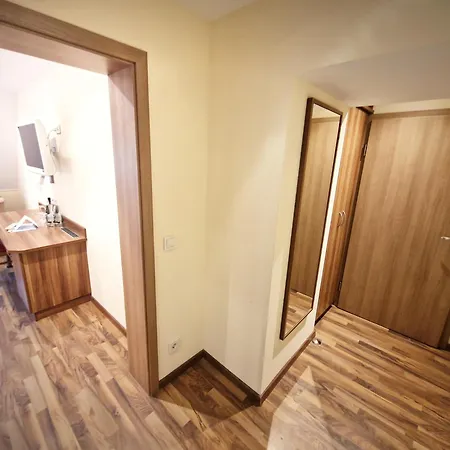 Inn Landgasthof Rebstock 3*