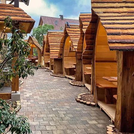 بيت ريفي Landgasthof Rebstock