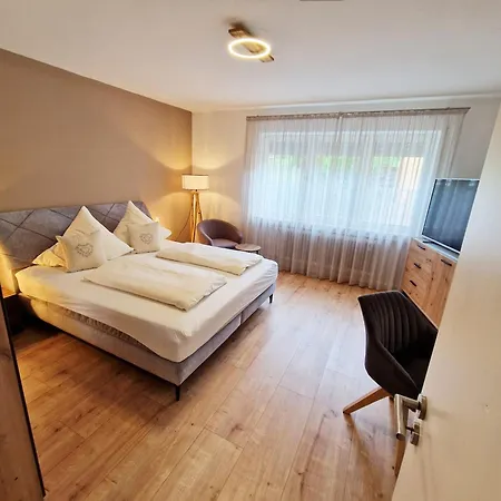 Mini-hôtel Landgasthof Rebstock Ottenhofen im Schwarzwald