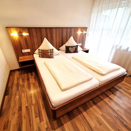 Estalagem Landgasthof Rebstock 3*