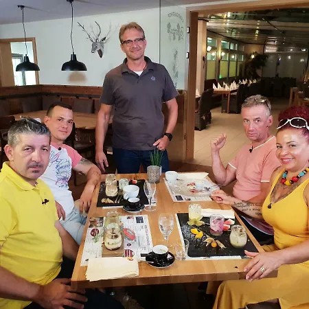Landgasthof Rebstock Inn 3*